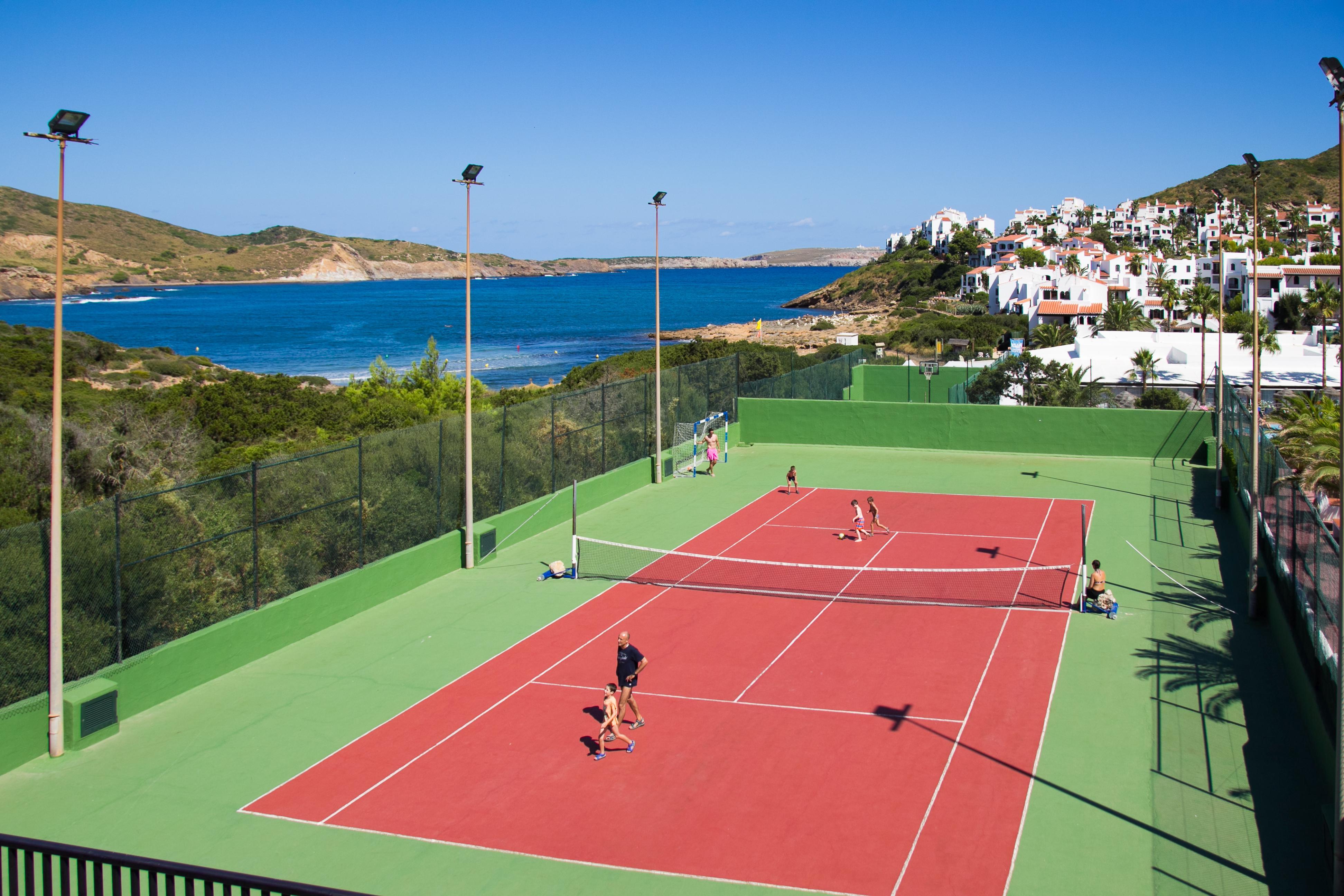 Fergus Club Carema Splash Playas De Fornells Kemudahan gambar